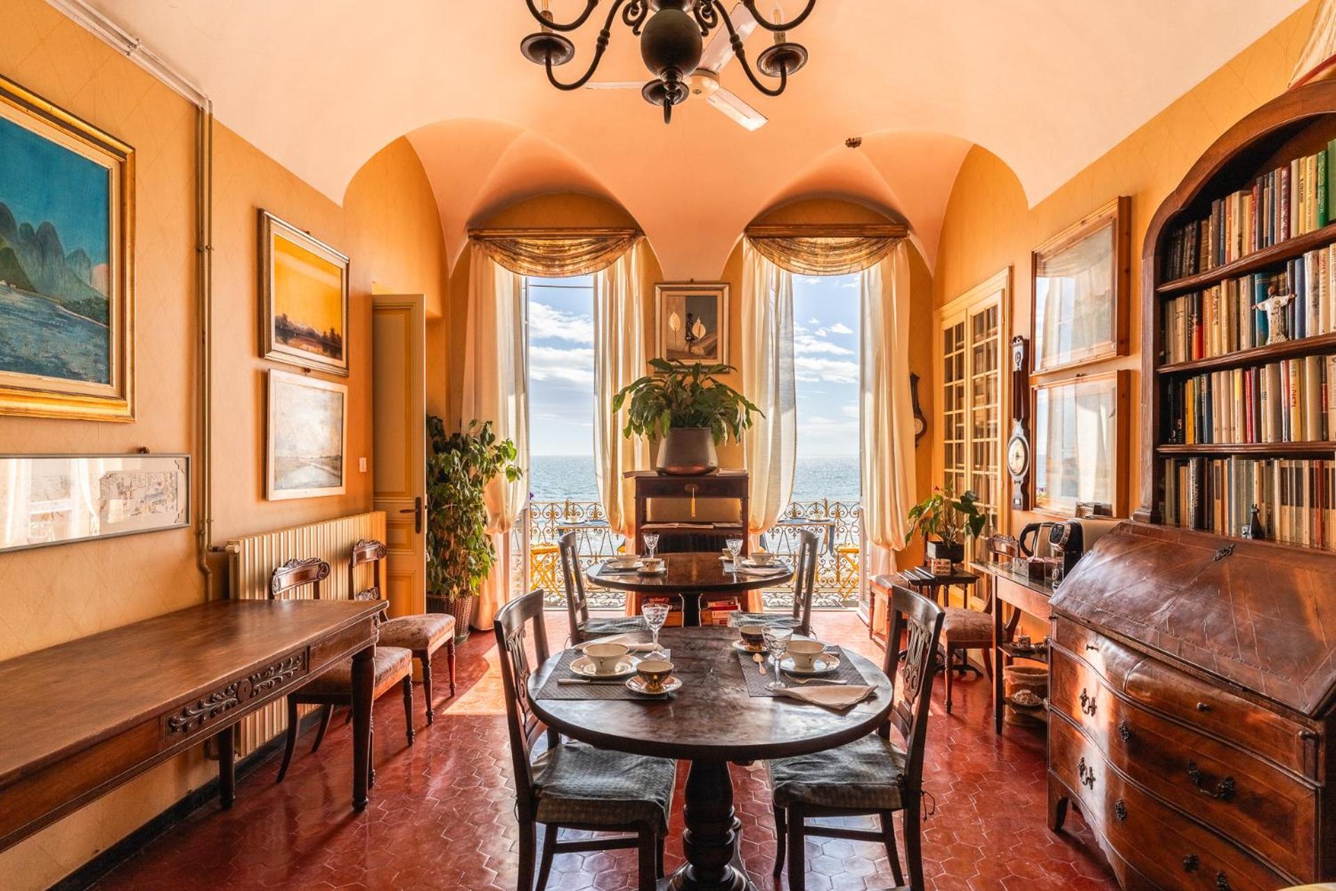 Casa D'Artista B&B Di Charme Alassio Bagian luar foto